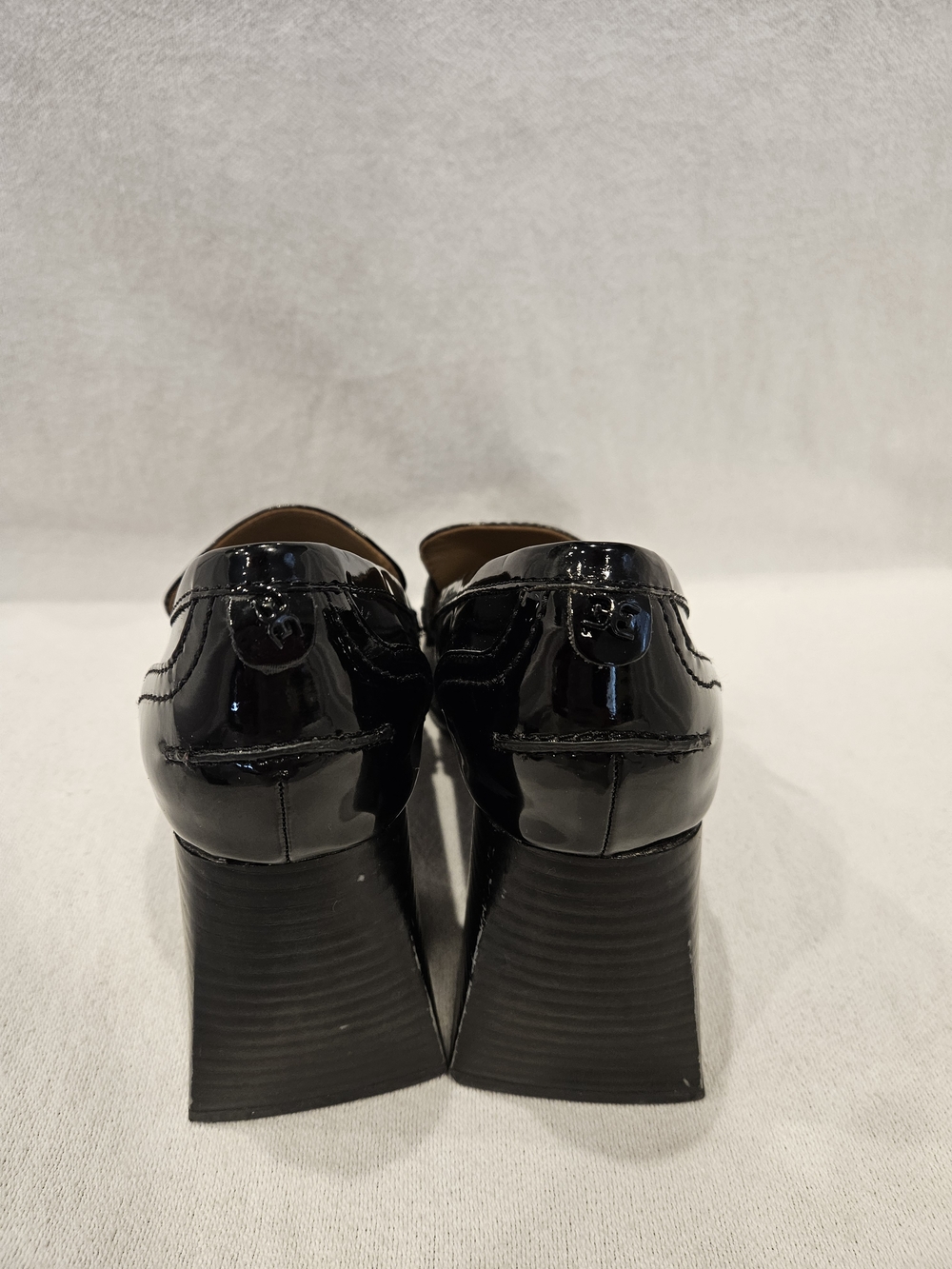 Sam Edelman Quincy Black Patent Block Heel Loafers with Gold Chain 8 - Picture 3 of 10